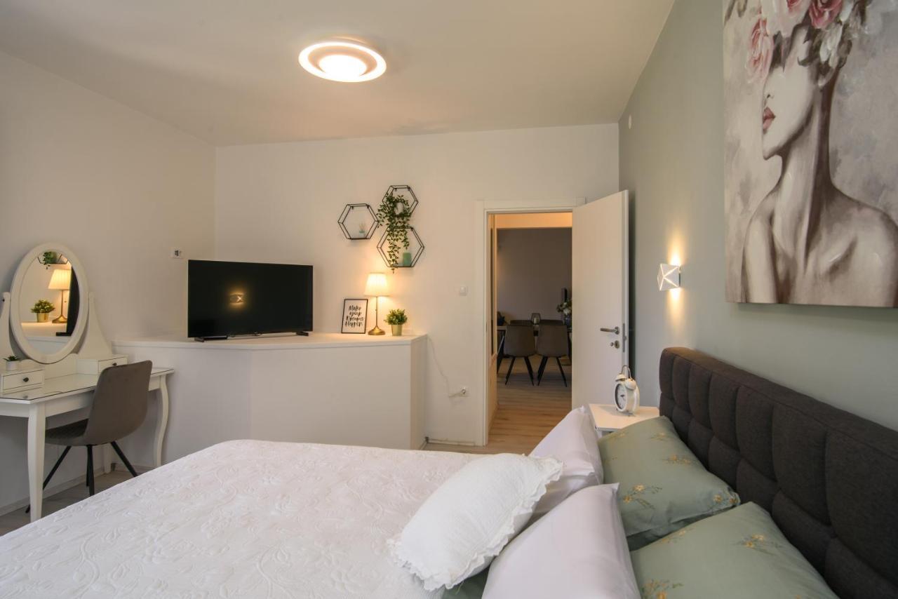 Luxury Apartment Hajdi Trogir Exterior foto