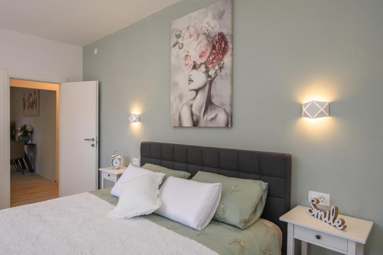 Luxury Apartment Hajdi Trogir Exterior foto